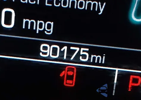 2018 Chevrolet Equinox Premier из США, поврежденный, VIN 3GNAXMEV7JS588122